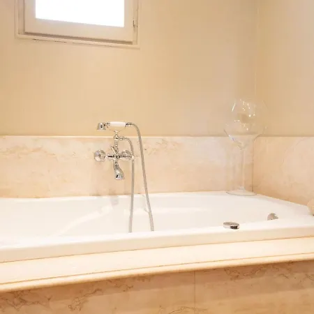Villa Magnificent With Private Pool Narbonne