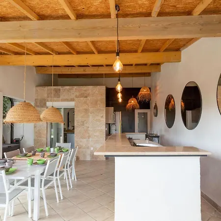 Magnificent With Private Pool Villa *