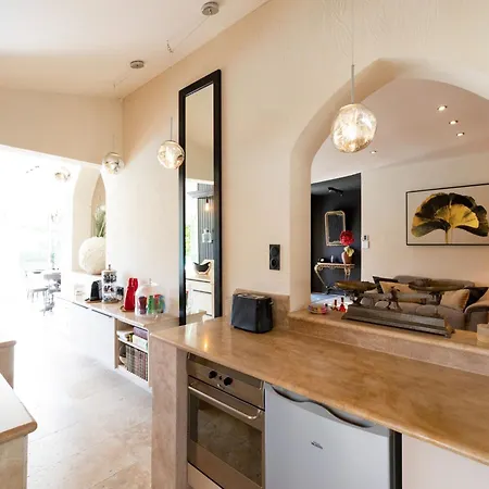 Magnificent With Private Pool *