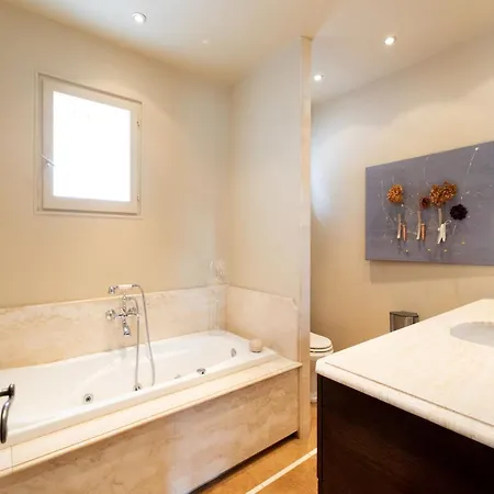 Magnificent With Private Pool Villa