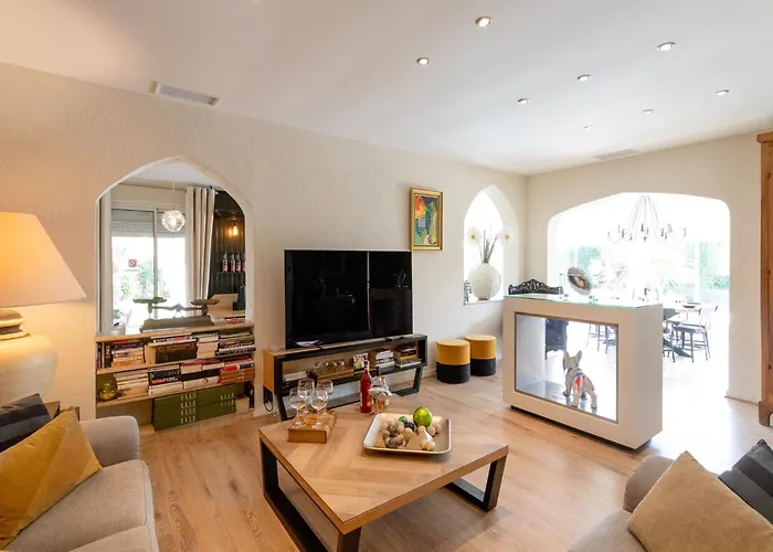 Magnificent With Private Pool Villa