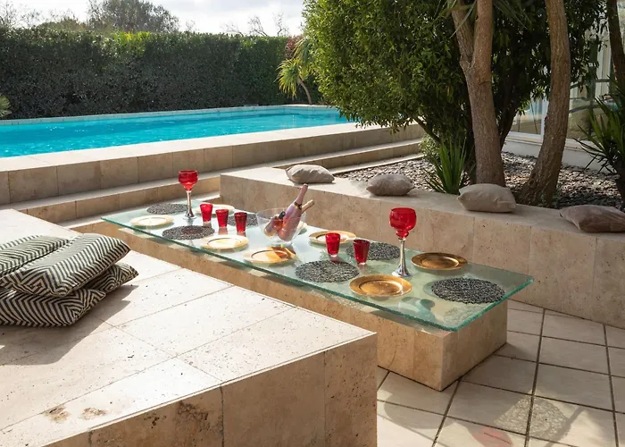 Magnificent With Private Pool *